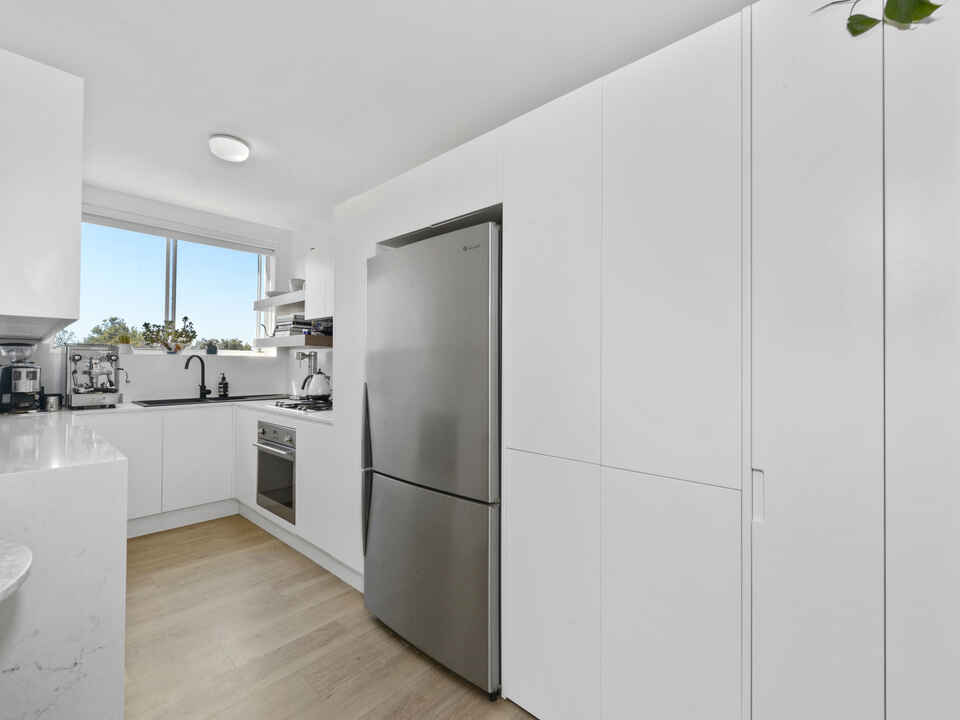 24/16 Military Road North Bondi