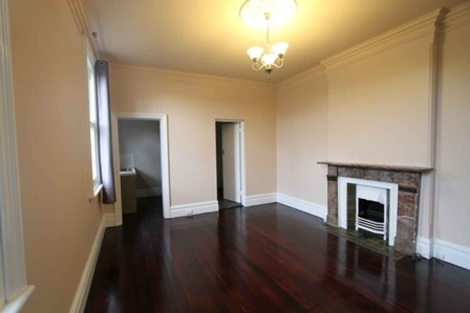 1/1 EDGEWARE ROAD Enmore