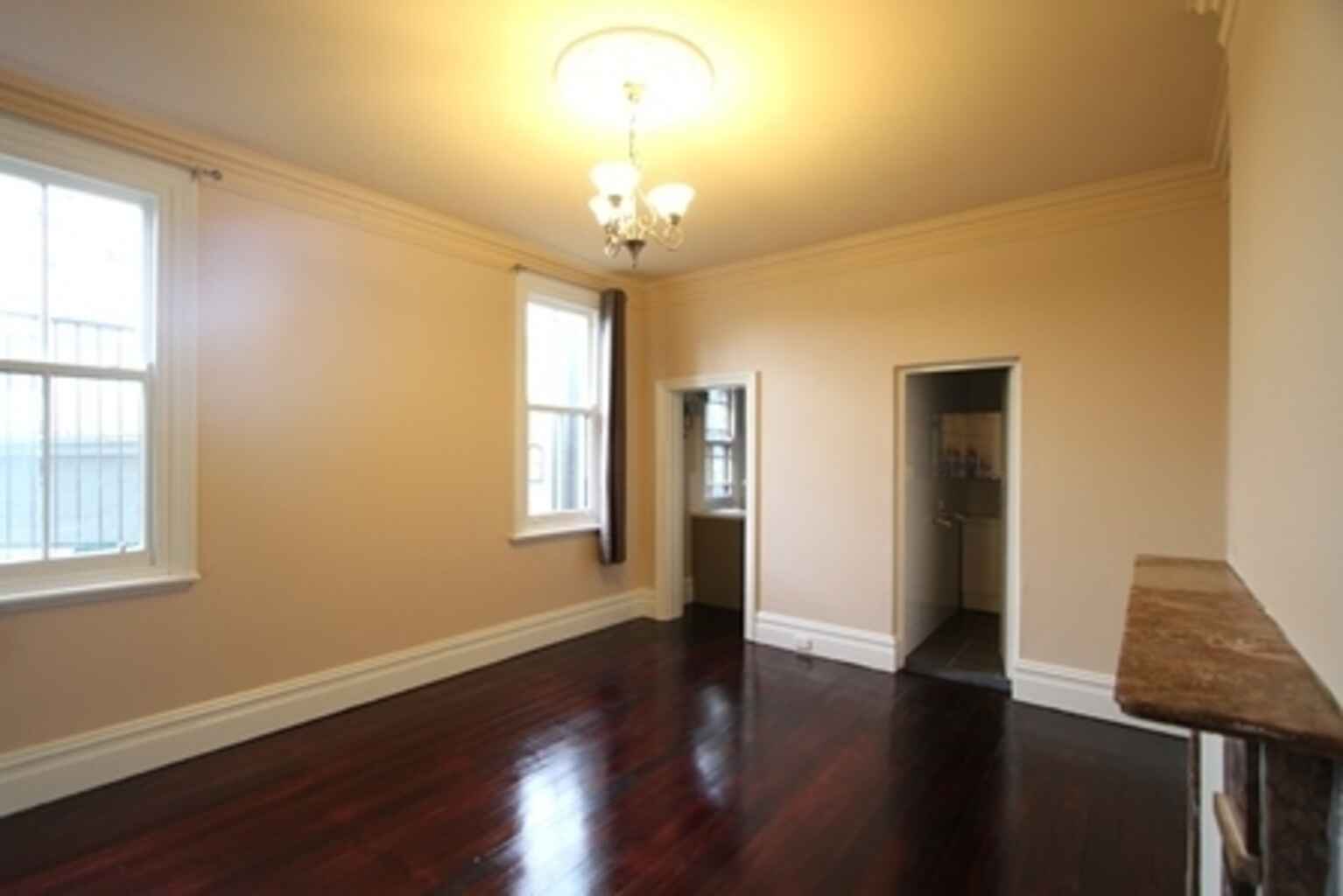 1/1 EDGEWARE ROAD Enmore