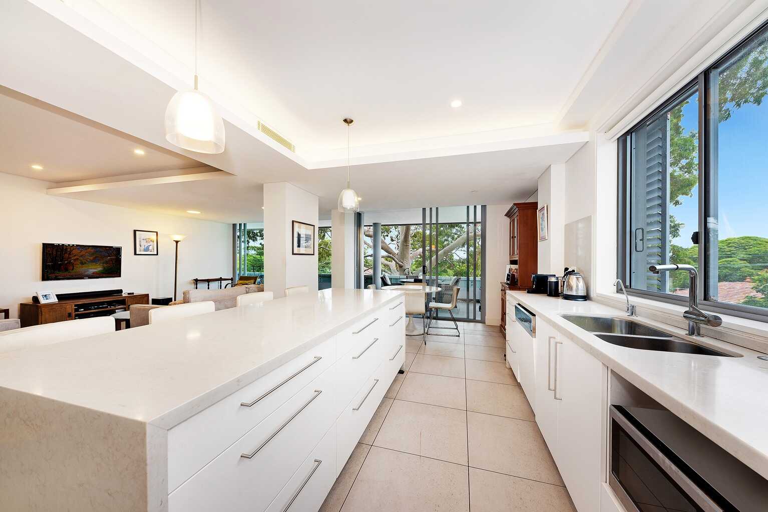 201/160 Sailors Bay Road Northbridge