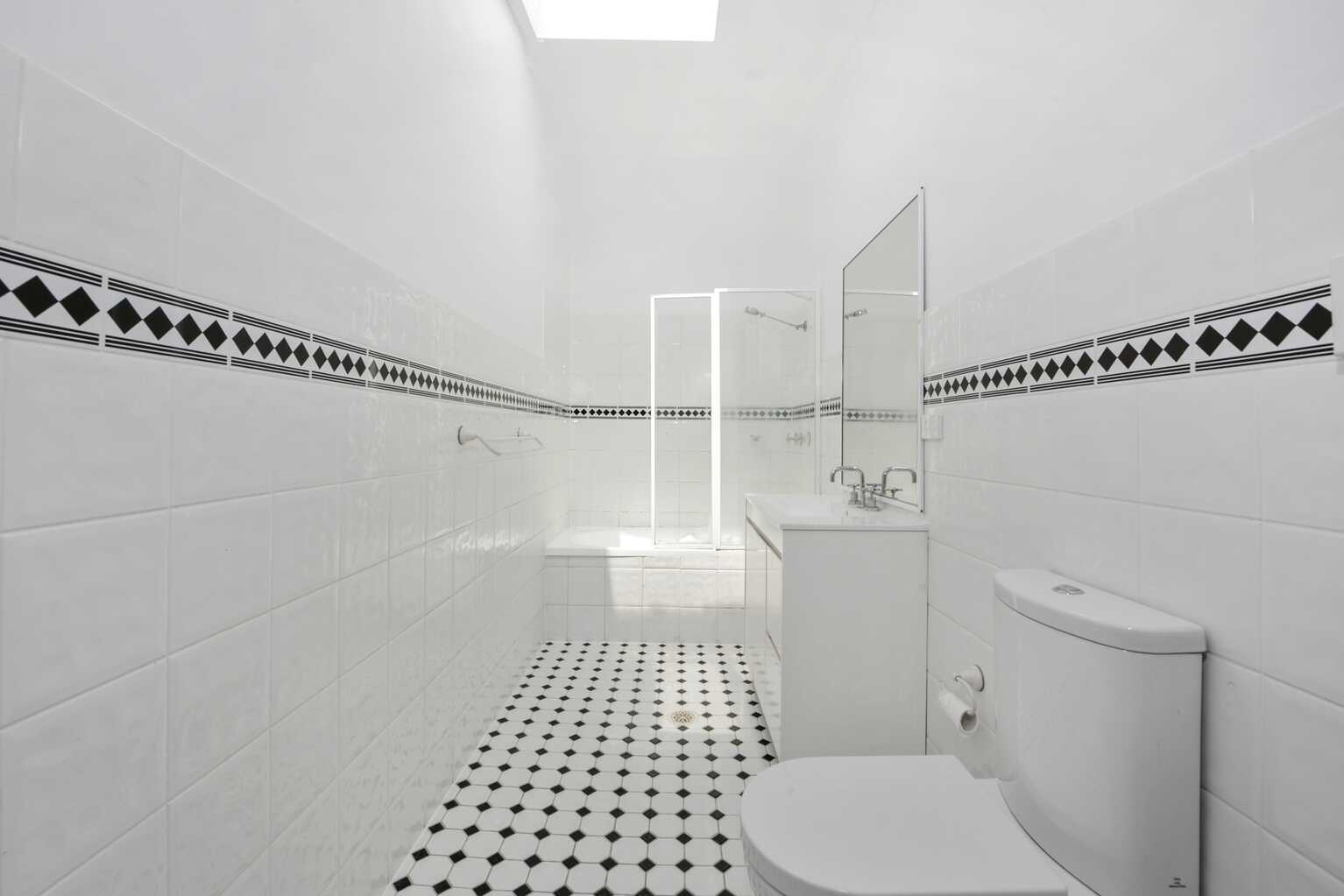 1/258 Bronte Road Waverley