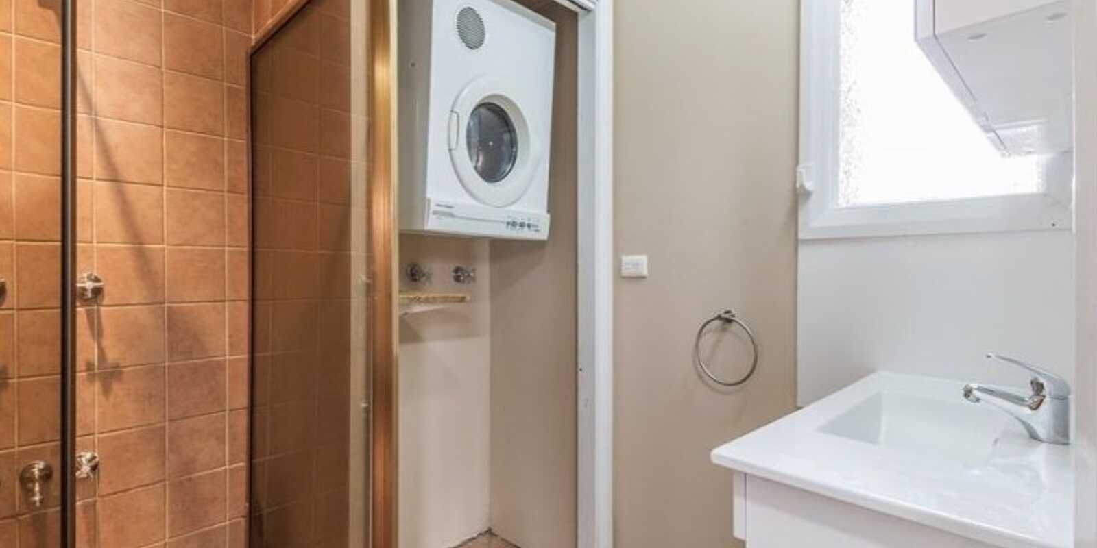 13/16 Military Road North Bondi