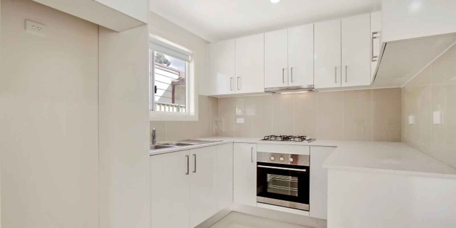 181A Captain Cook Drive Willmot 181A Captain Cook Drive Willmot