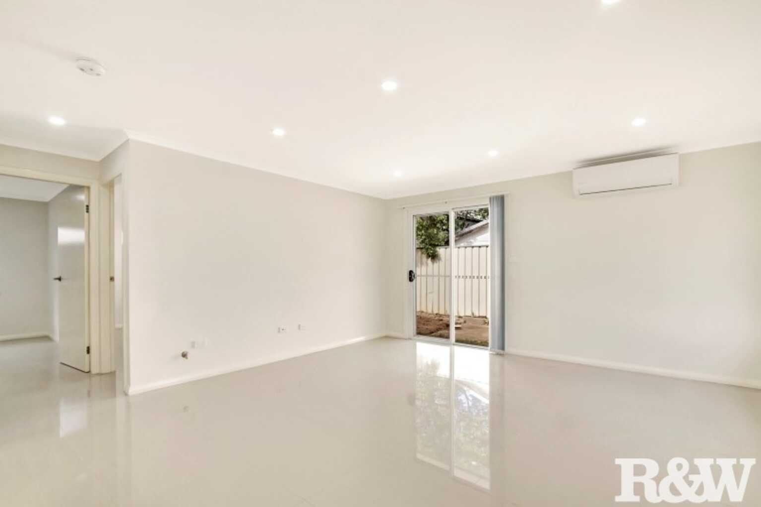 181A Captain Cook Drive Willmot 181A Captain Cook Drive Willmot