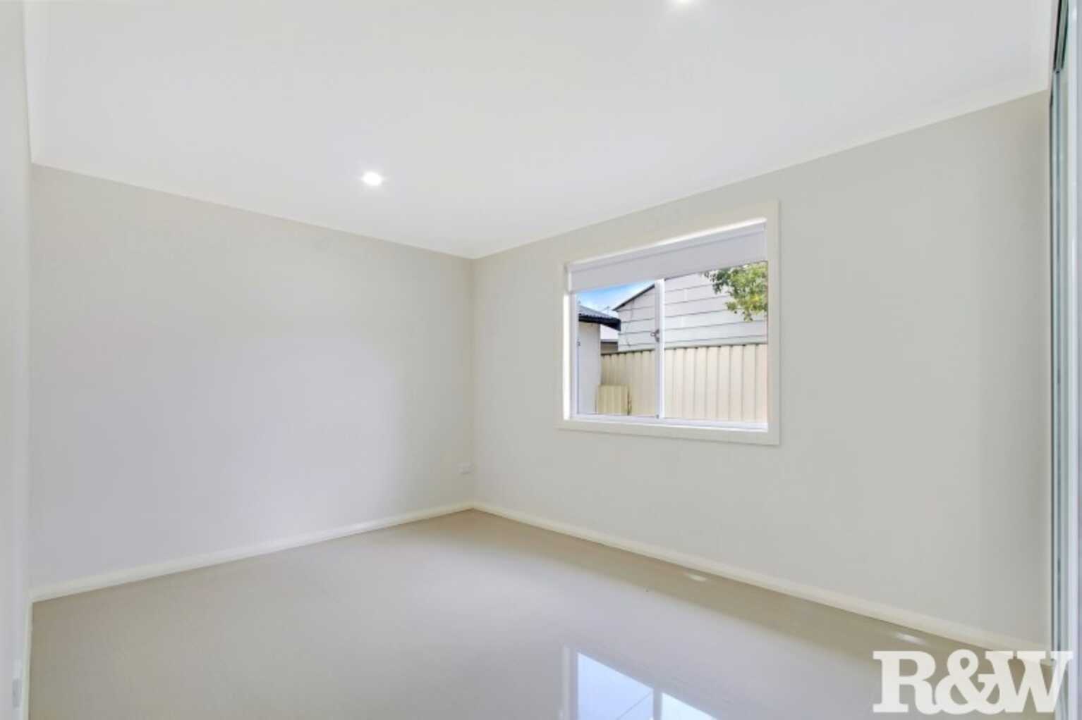 181A Captain Cook Drive Willmot 181A Captain Cook Drive Willmot