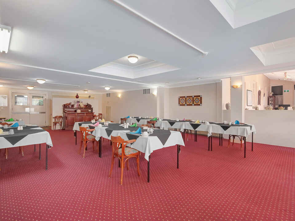 Strathfield Gardens 60/22-26 Cotswold Road Strathfield