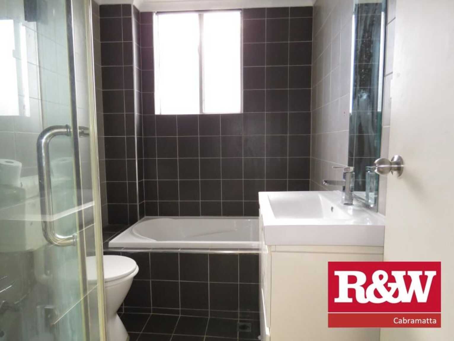 3/2 St Johns Road Cabramatta