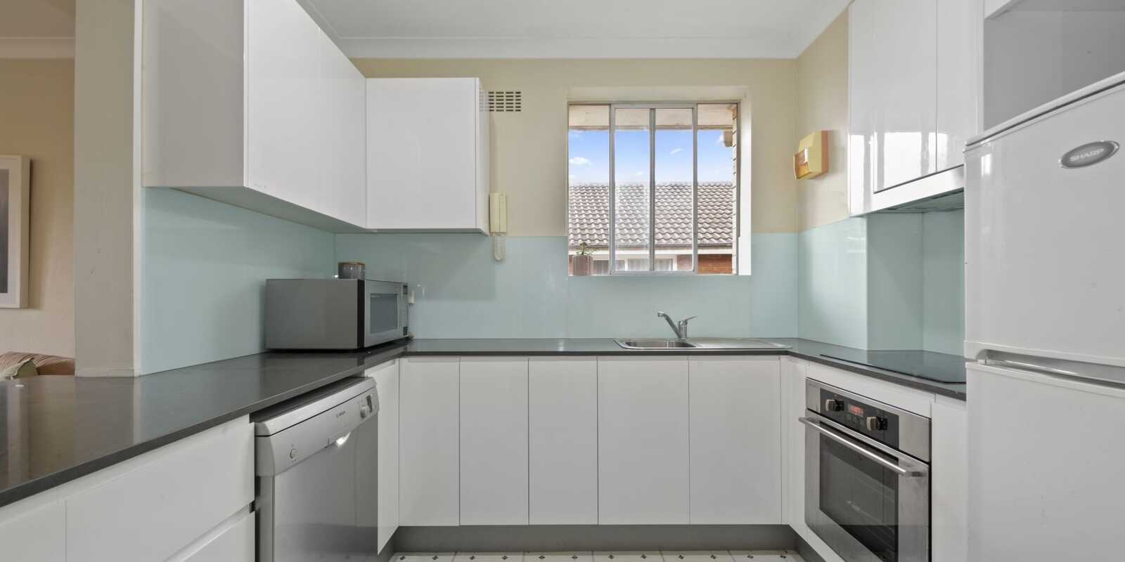 9/122 Perouse Road Randwick
