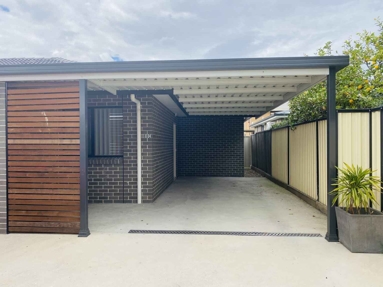 80 C Meadows Road Mount Pritchard