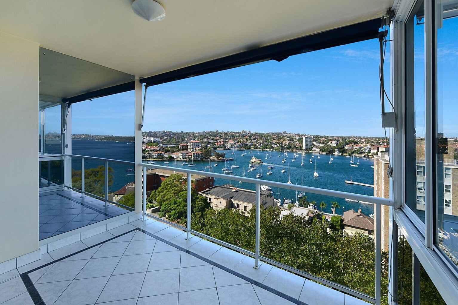 71/22 Peel Street Kirribilli
