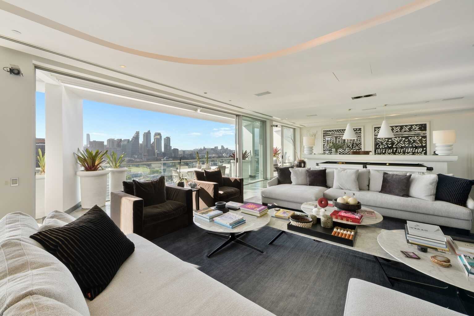 1601/227 Victoria Street Darlinghurst
