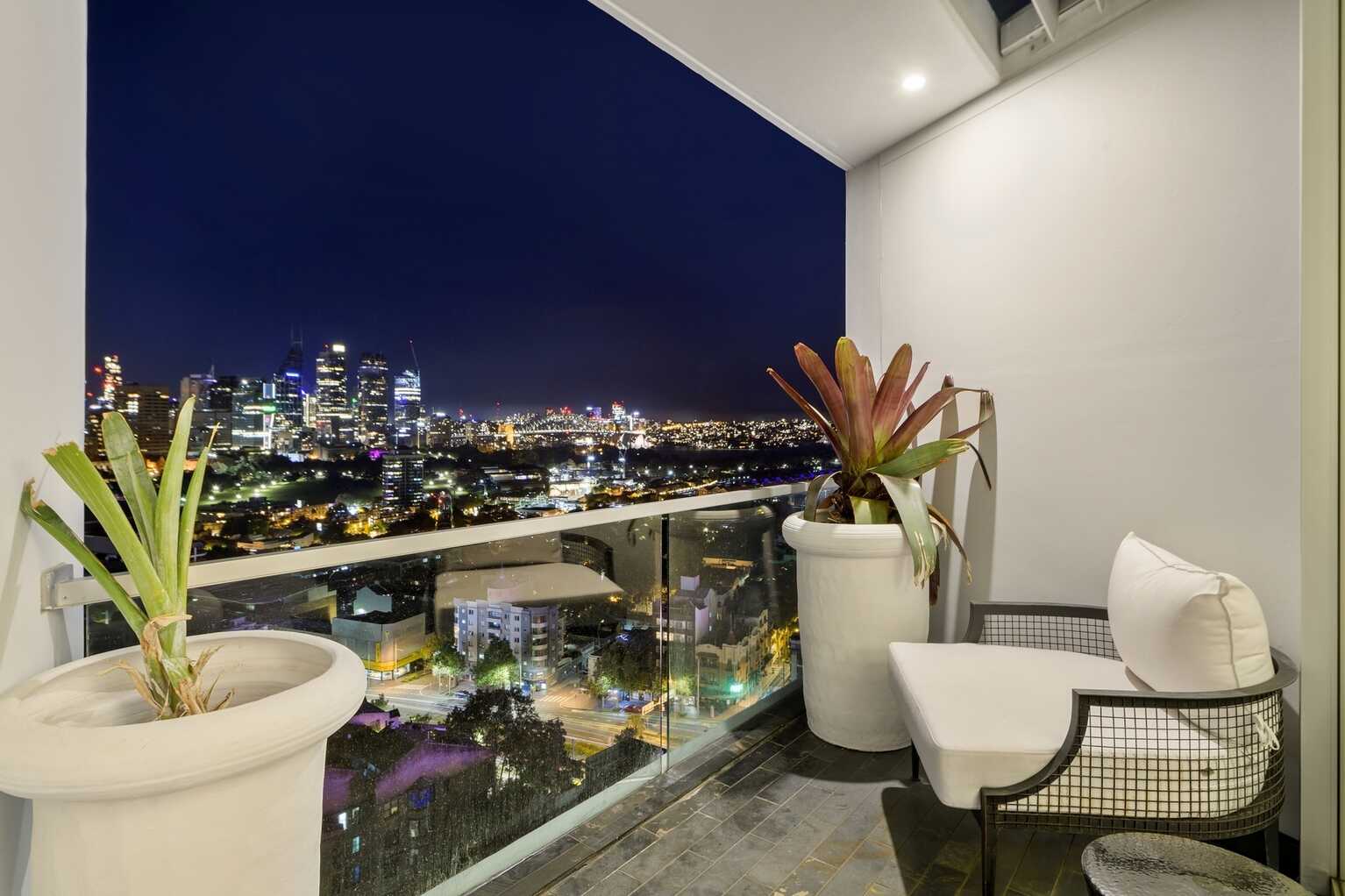 1601/227 Victoria Street Darlinghurst