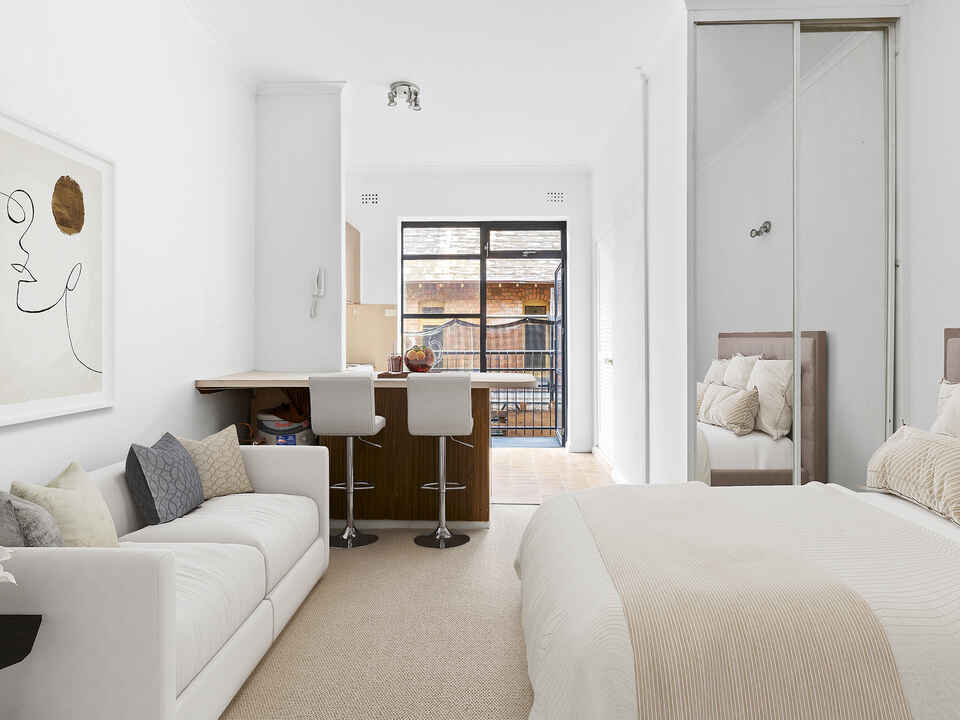 10/10 Challis Avenue Potts Point