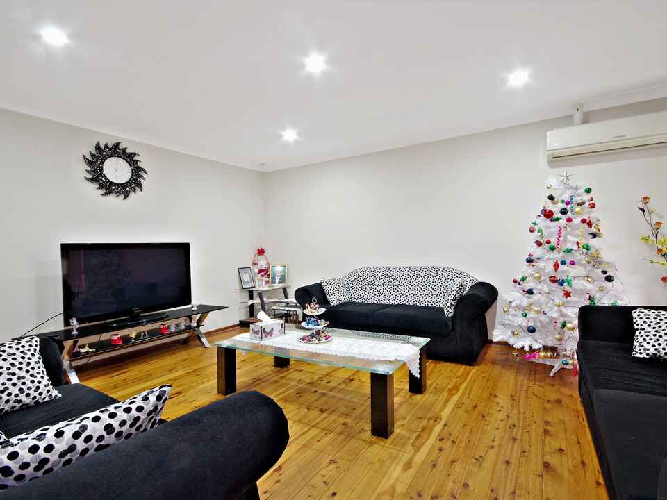 155 Memorial Ave Liverpool