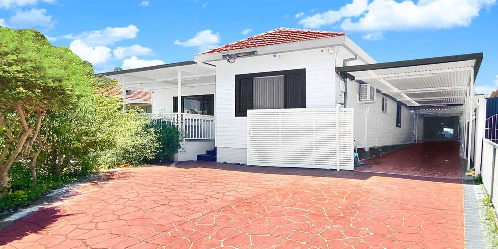 17 Orchid Road Guildford