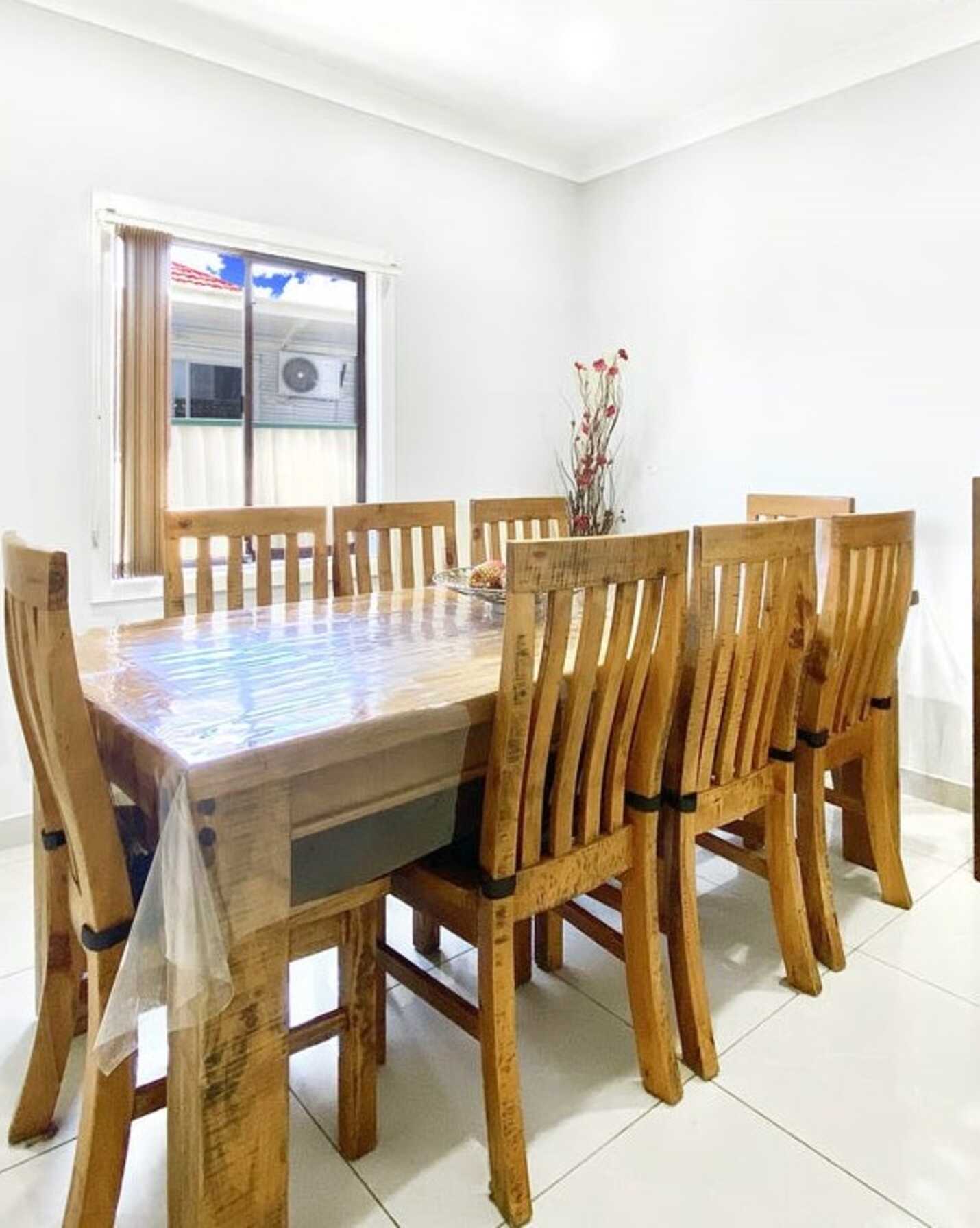 17 Orchid Road Guildford, Guildford - Thumbnail 8