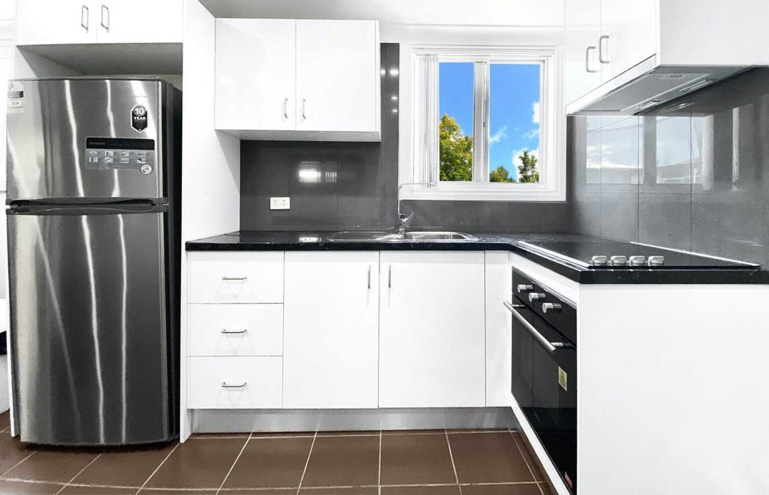 17 Orchid Road Guildford