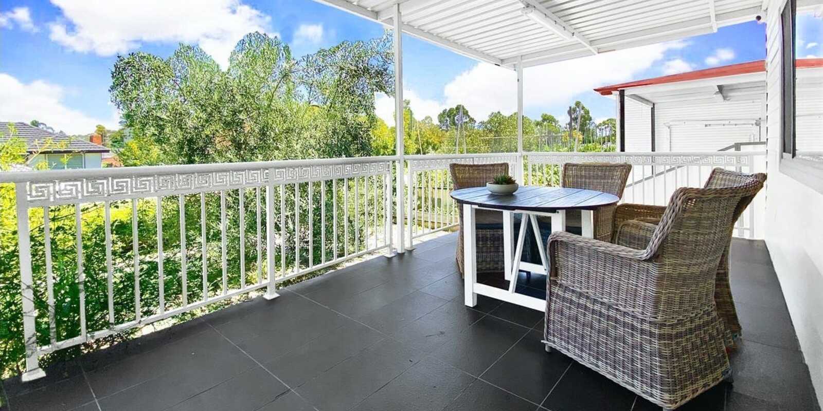 17 Orchid Road Guildford