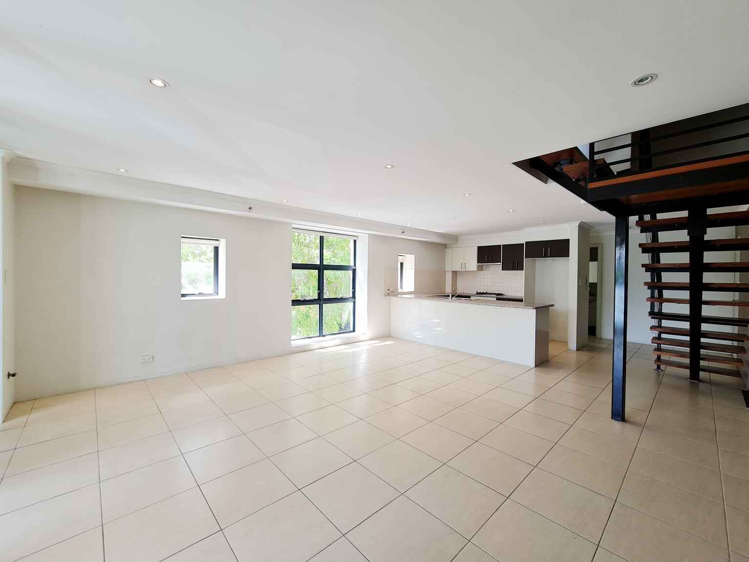 7/65 FOWLER STREET Camperdown