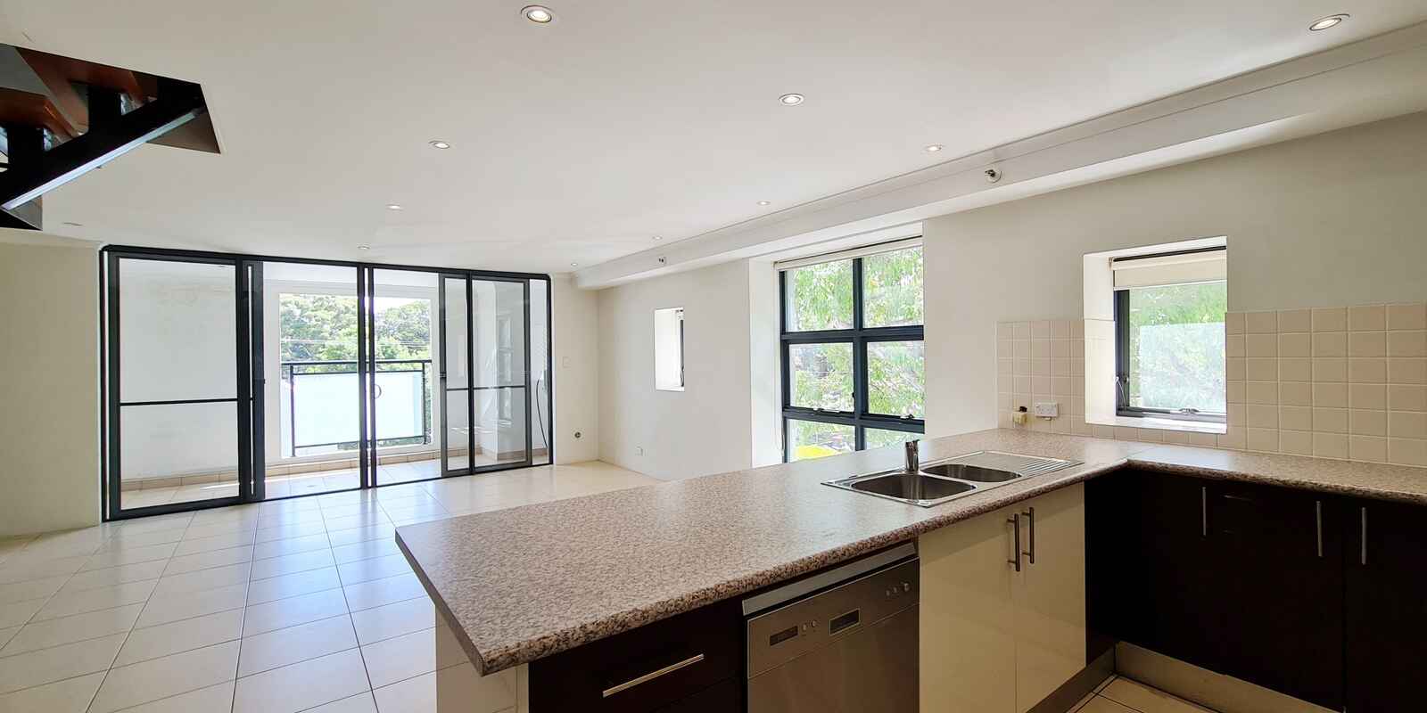 7/65 FOWLER STREET Camperdown