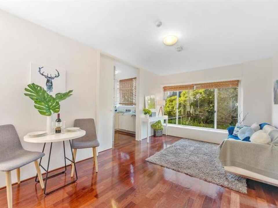 4/51 Roslyn Gardens  Elizabeth Bay