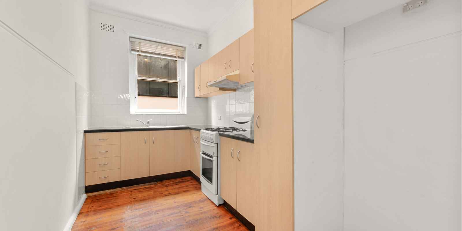 1/32 Anglesea Street Bondi