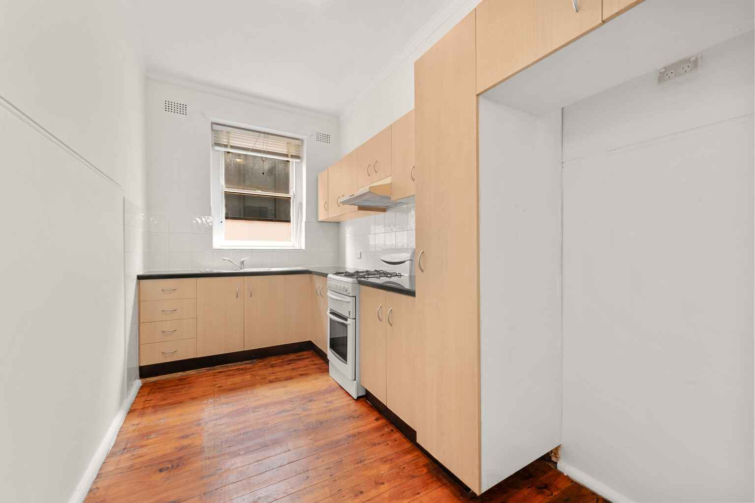 1/32 Anglesea Street Bondi