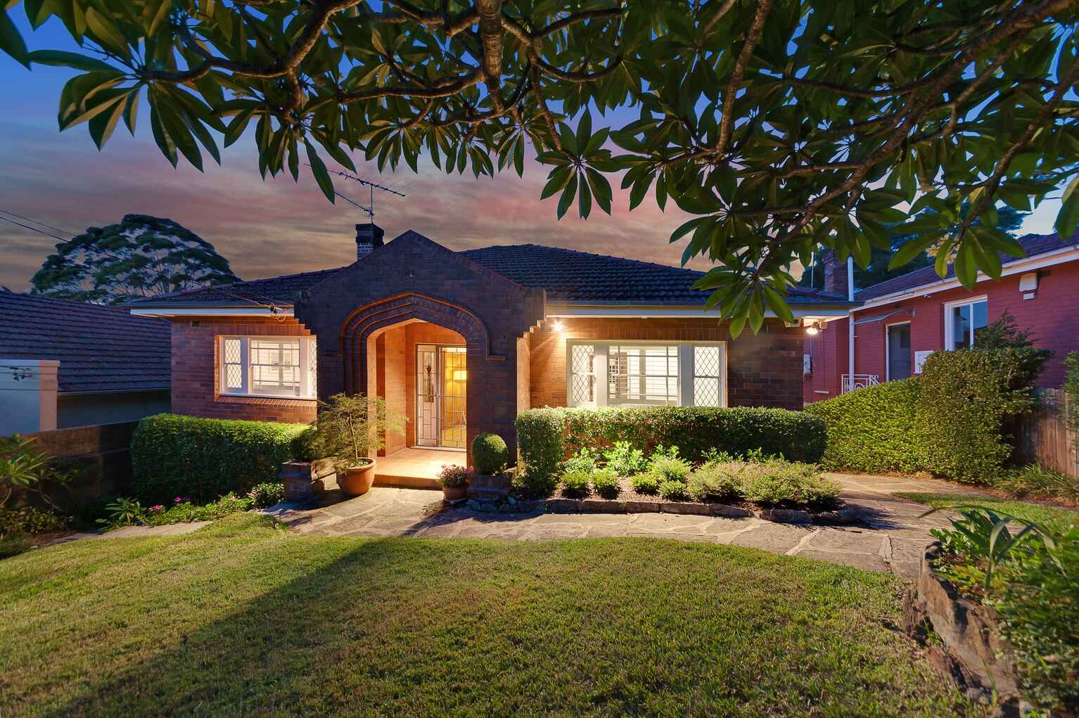 109 Kameruka Road Northbridge