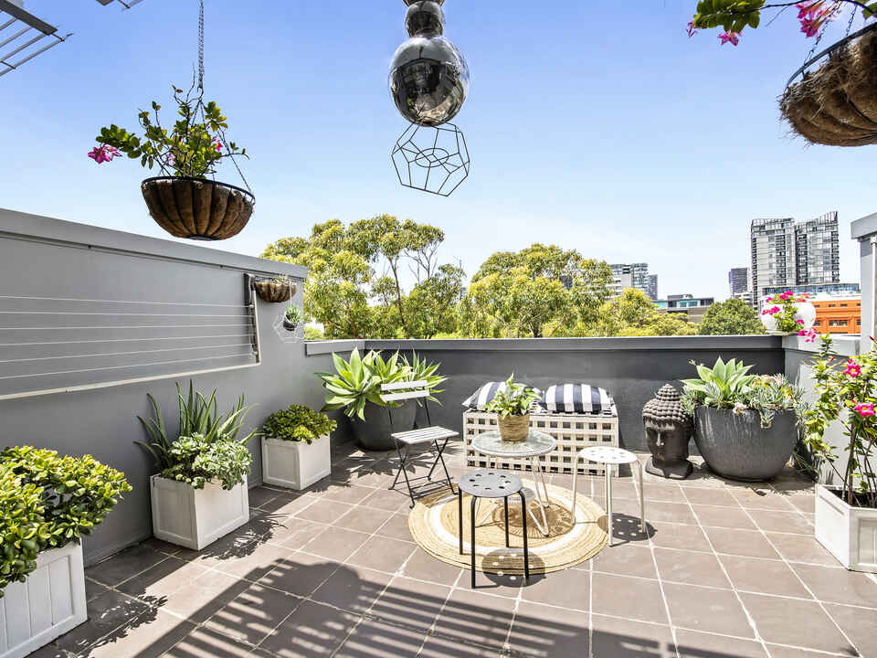 B307/9 Hunter Street Waterloo