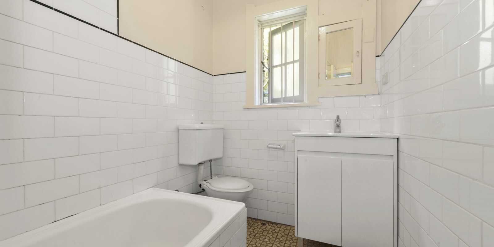 6/79 Oakley Road North Bondi