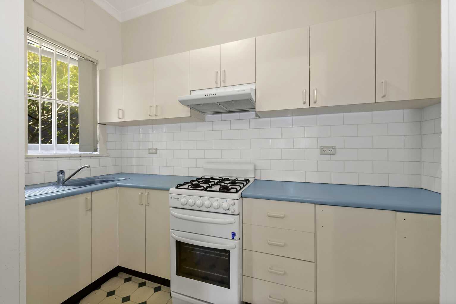 6/79 Oakley Road North Bondi