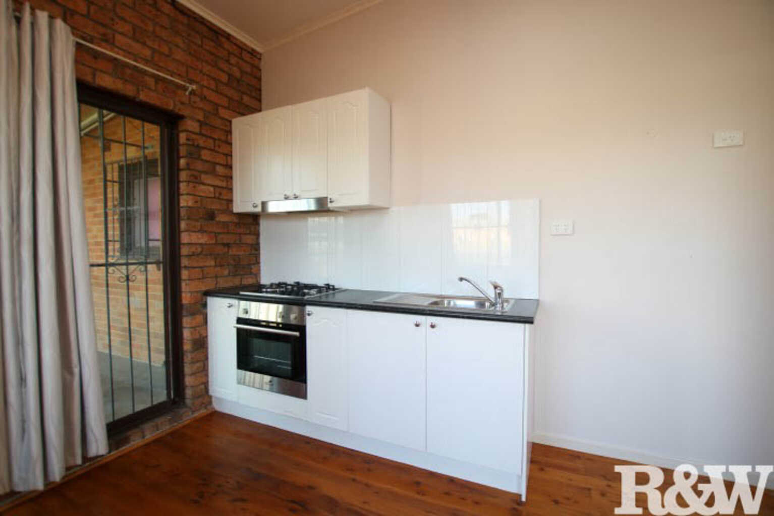 61A Siemens Crescent Emerton