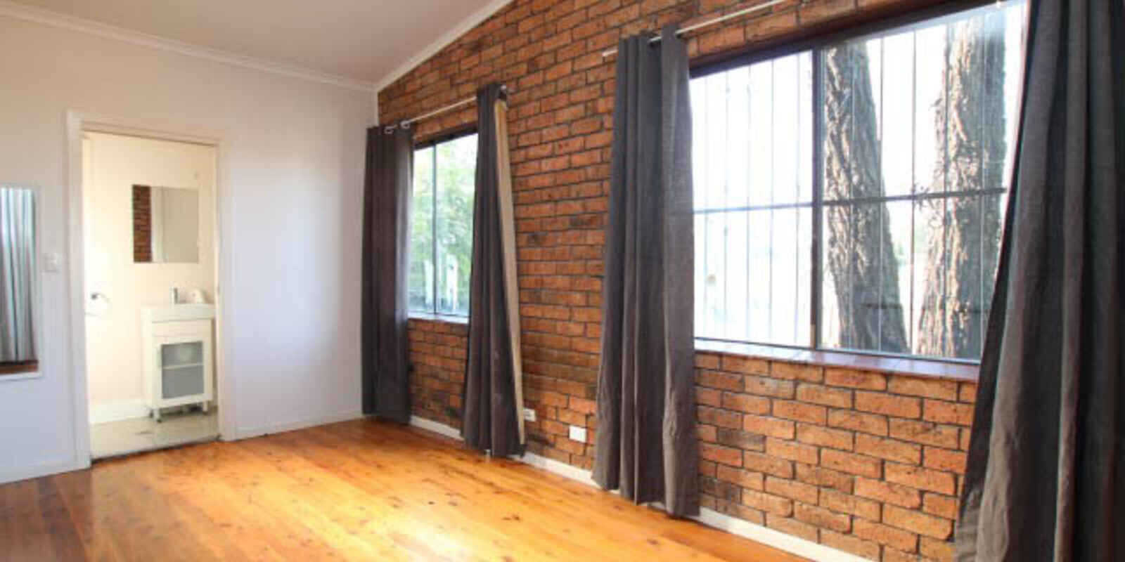 61A Siemens Crescent Emerton