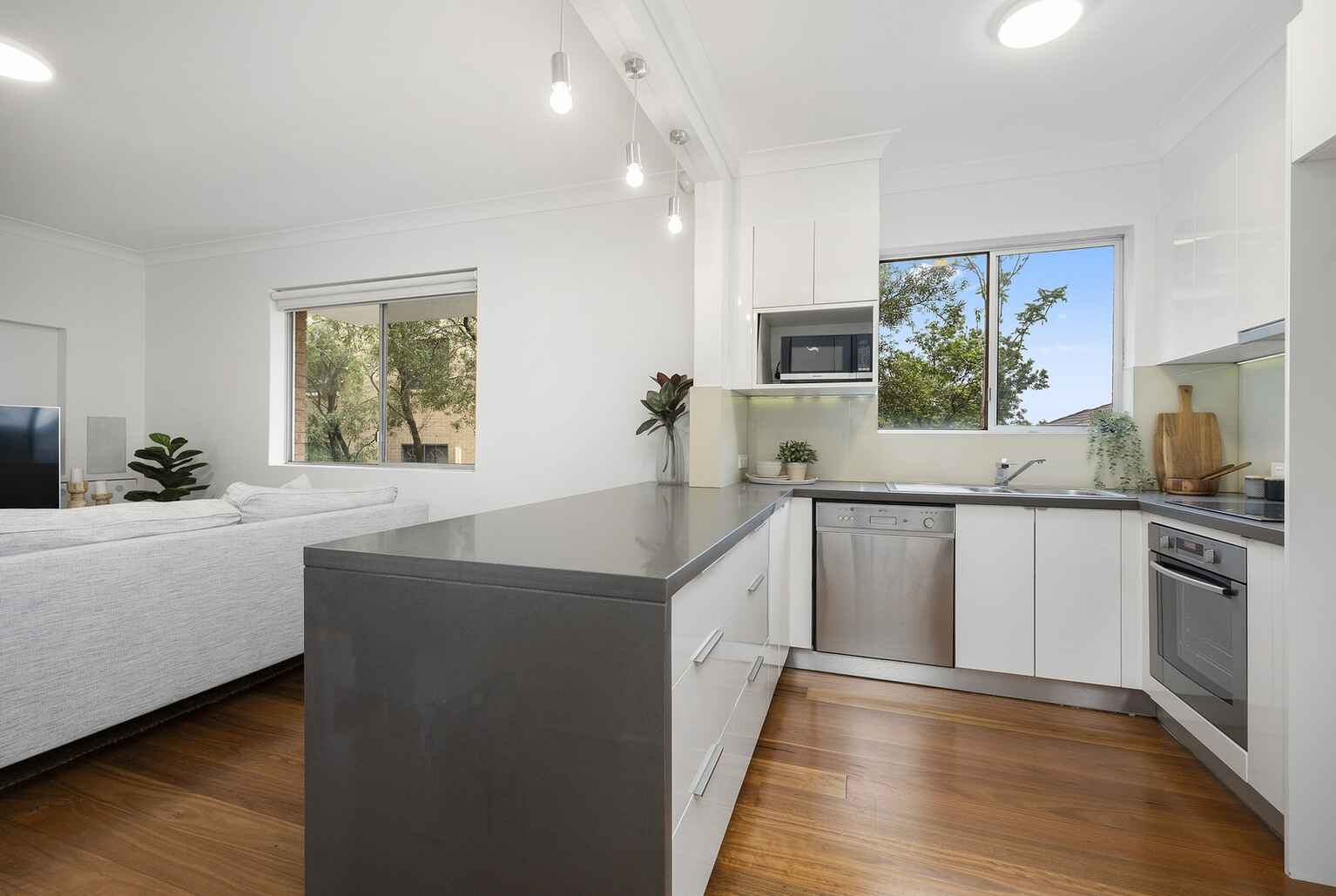 2/535 Victoria Road Ryde