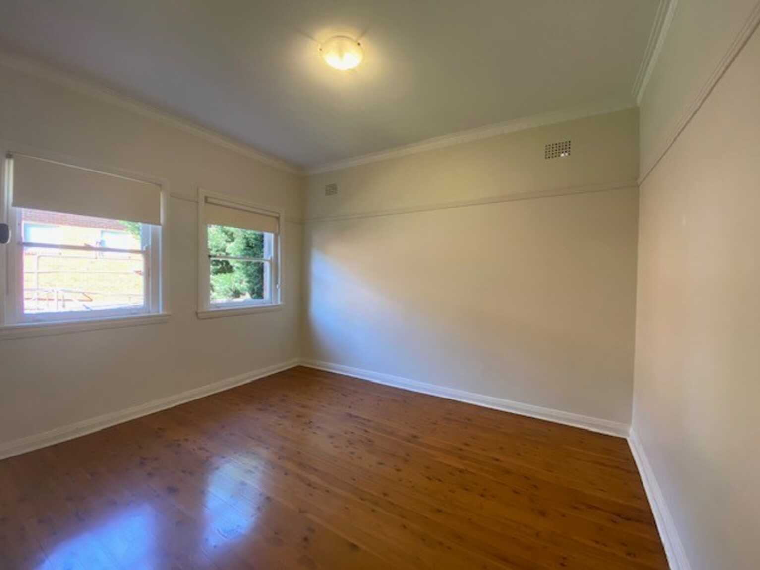 2/277 West Street Cammeray
