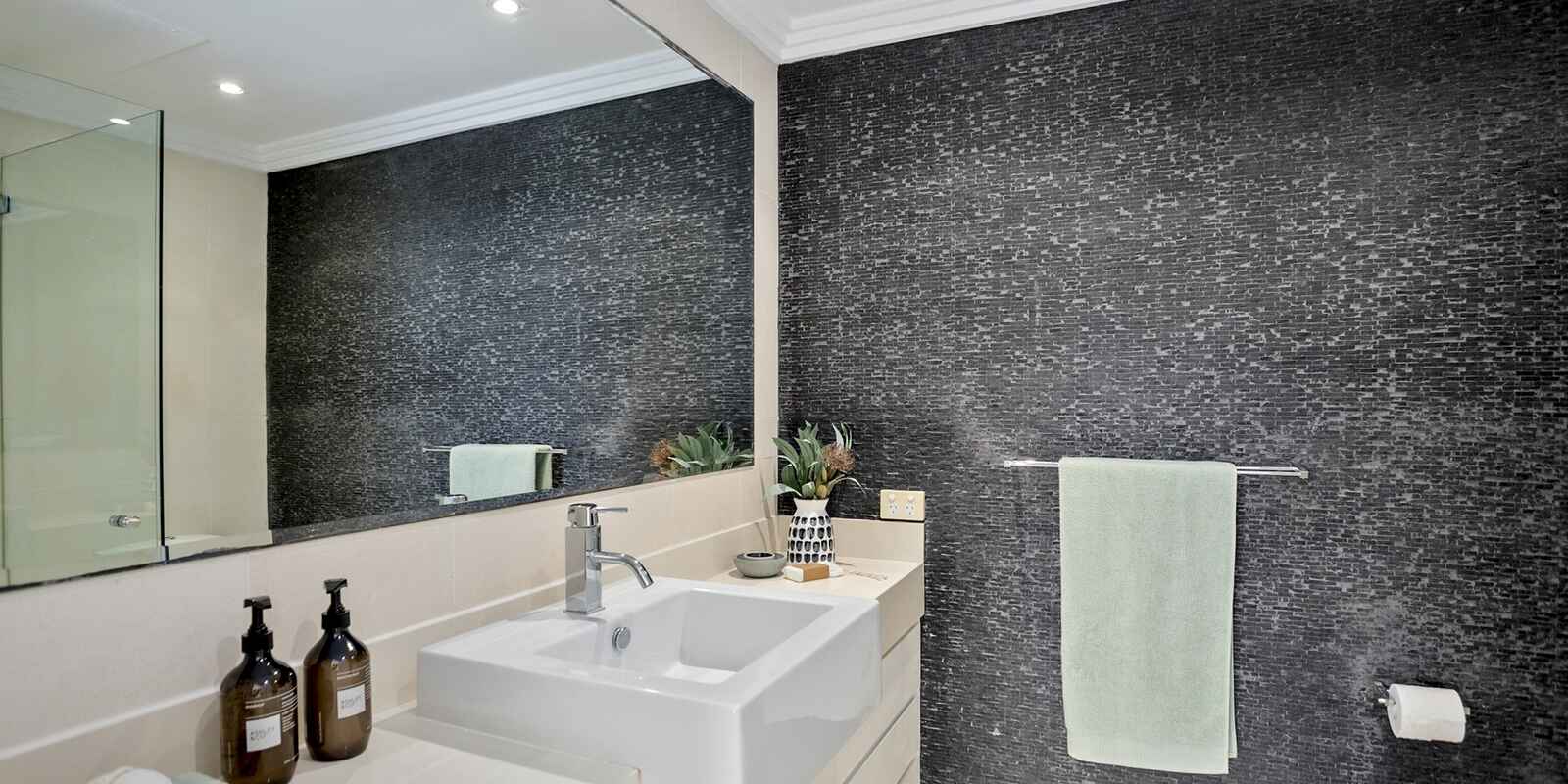 29/20 Bonner  Manly