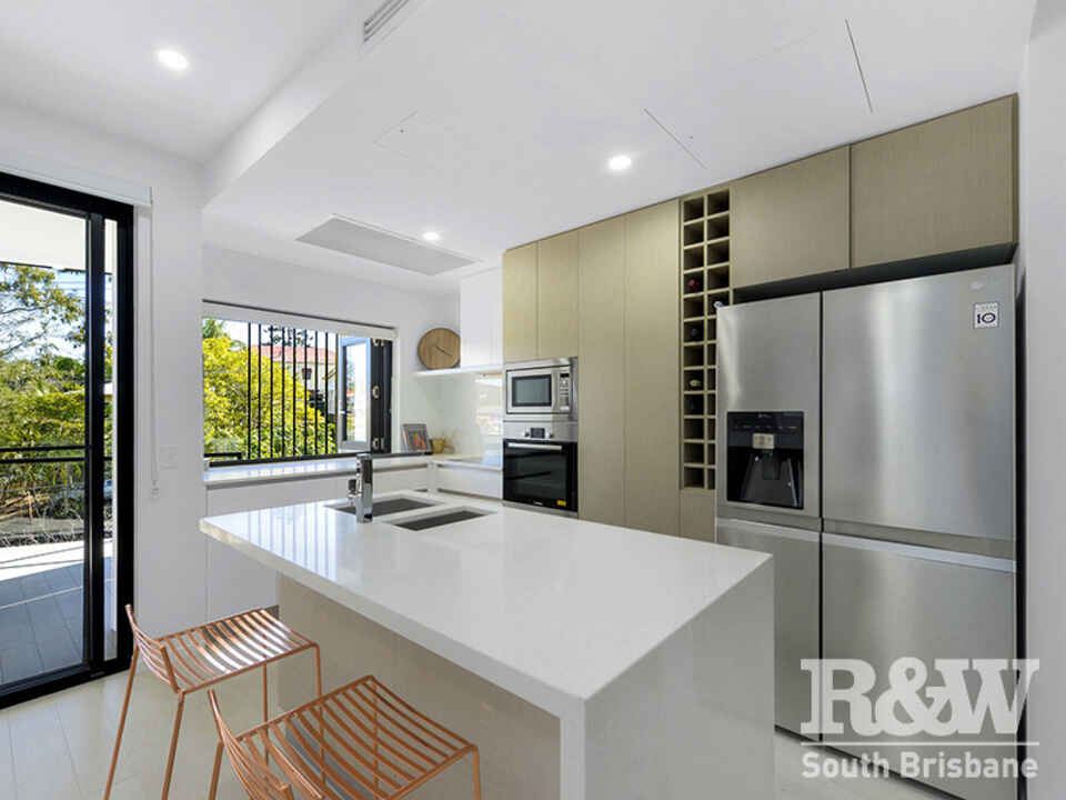 15/25 - 29 Stanley Street Indooroopilly
