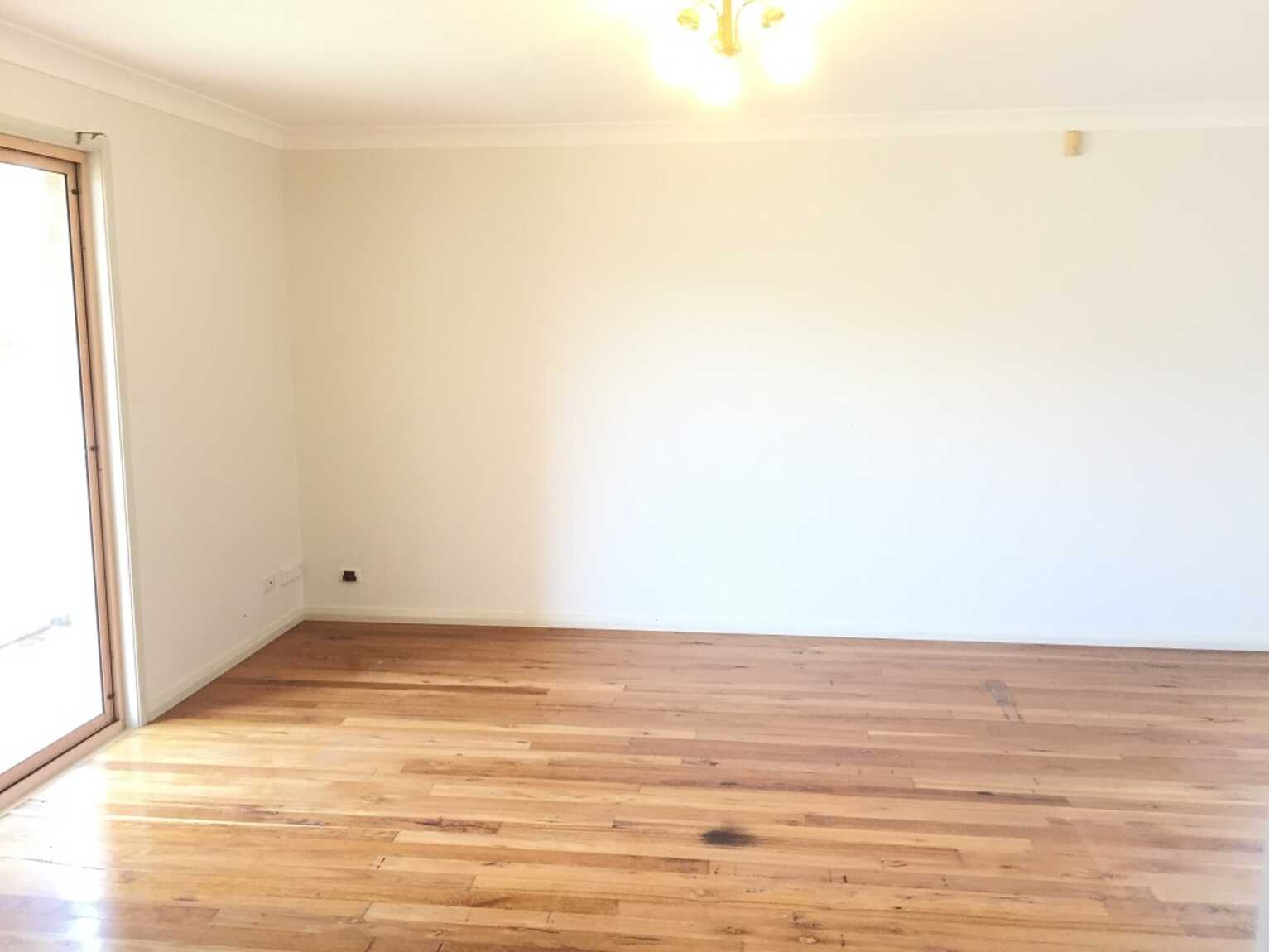 6 Gladstone Close West Hoxton
