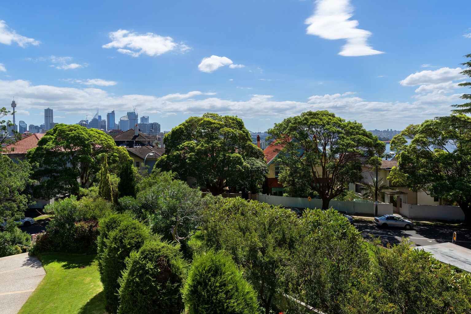 2/51 Darling Point Road Darling Point