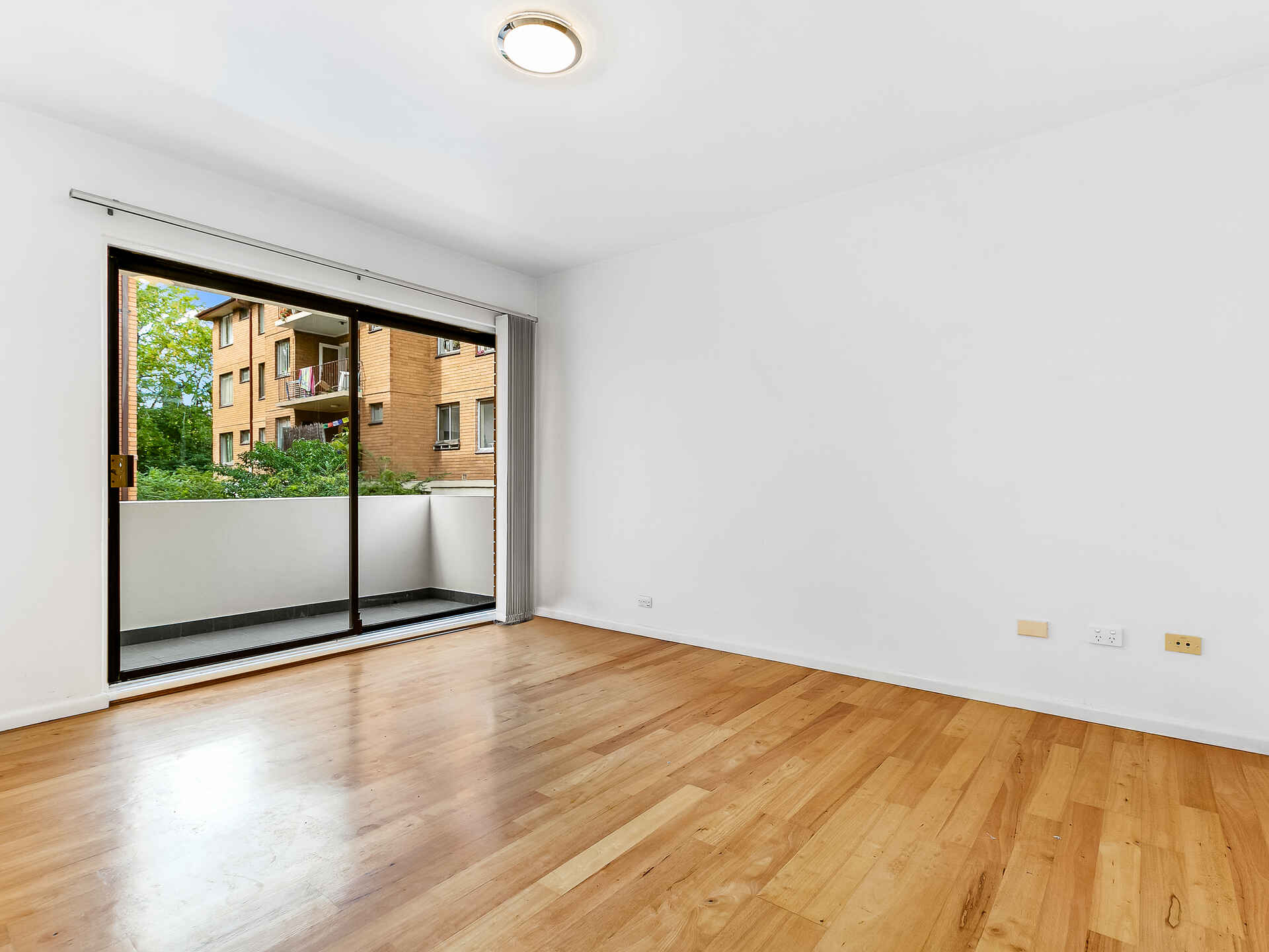 14/33 Livingstone Road Petersham
