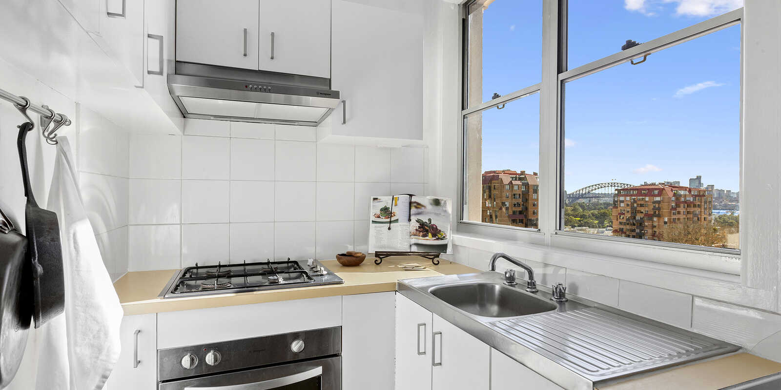 164/19 Tusculum Street Potts Point