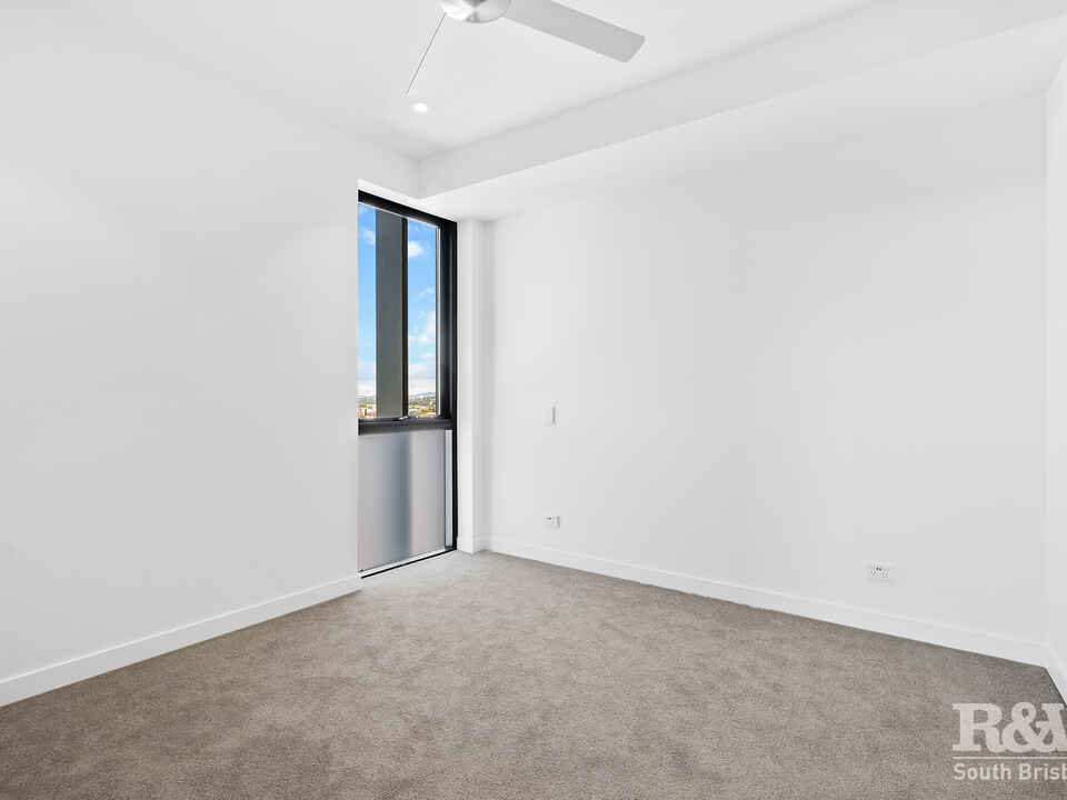 2103/49 Sparkes Street Chermside