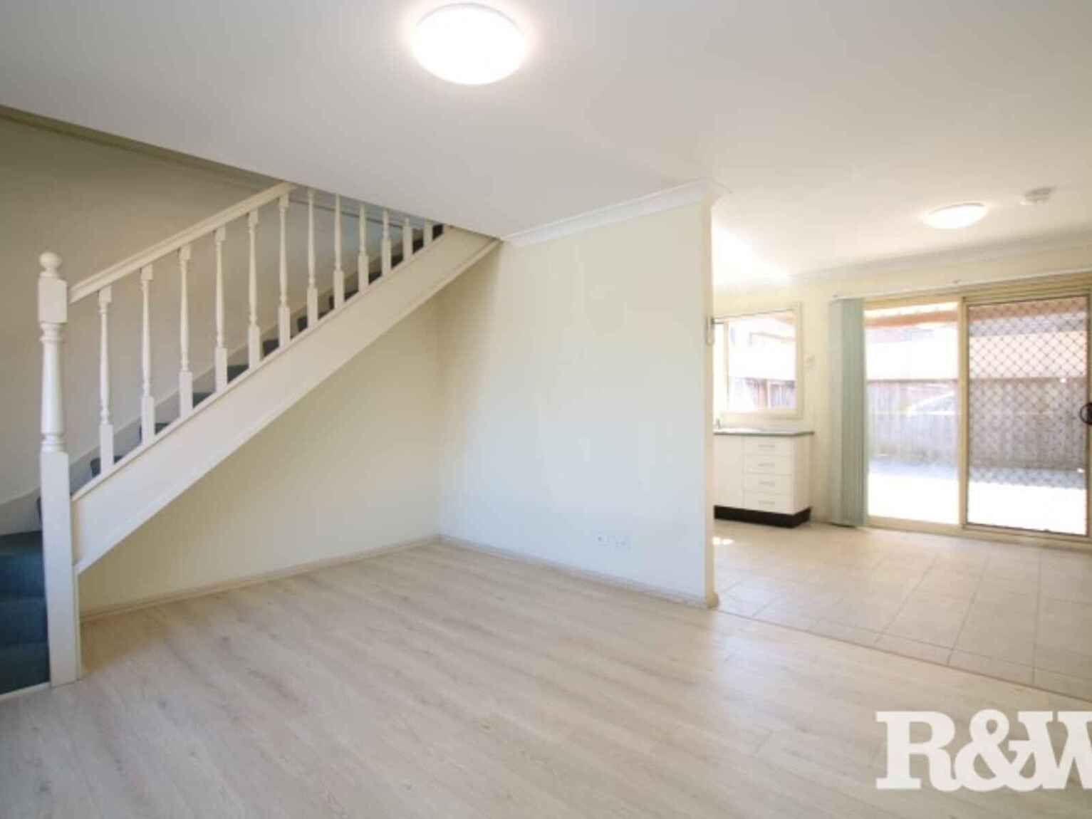 15/2 Charlotte Road Rooty Hill