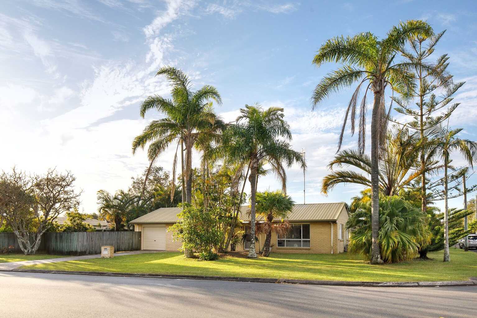 2 Spindrift Avenue Coolum Beach