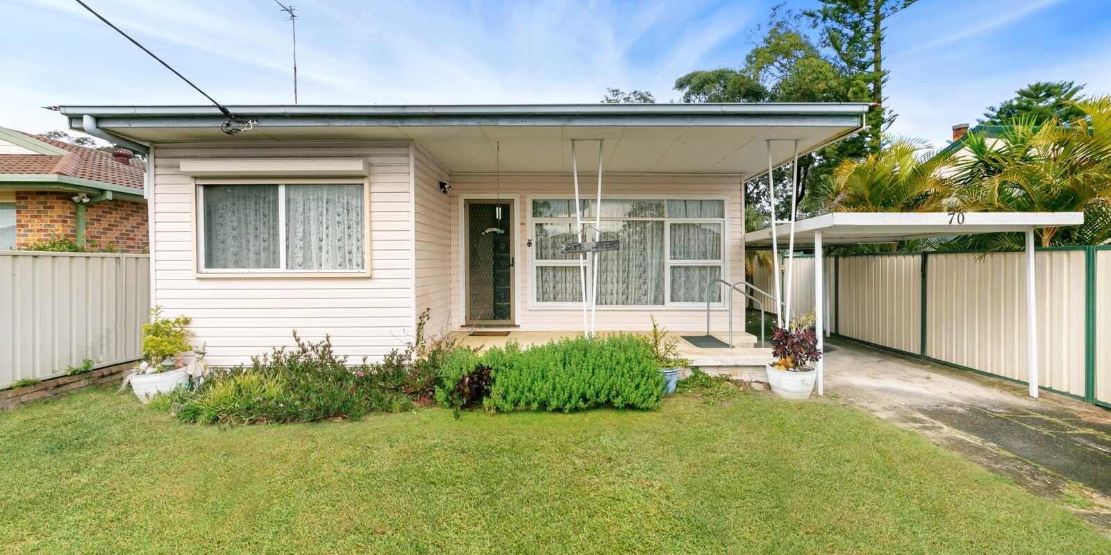 70 Uligandi Street Ettalong Beach 70 Uligandi Street Ettalong Beach