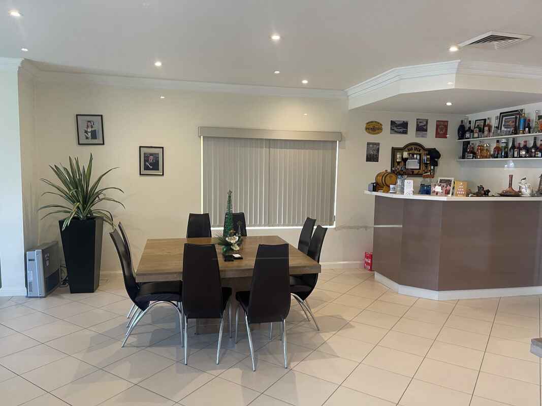 13 Dunalley St West Hoxton