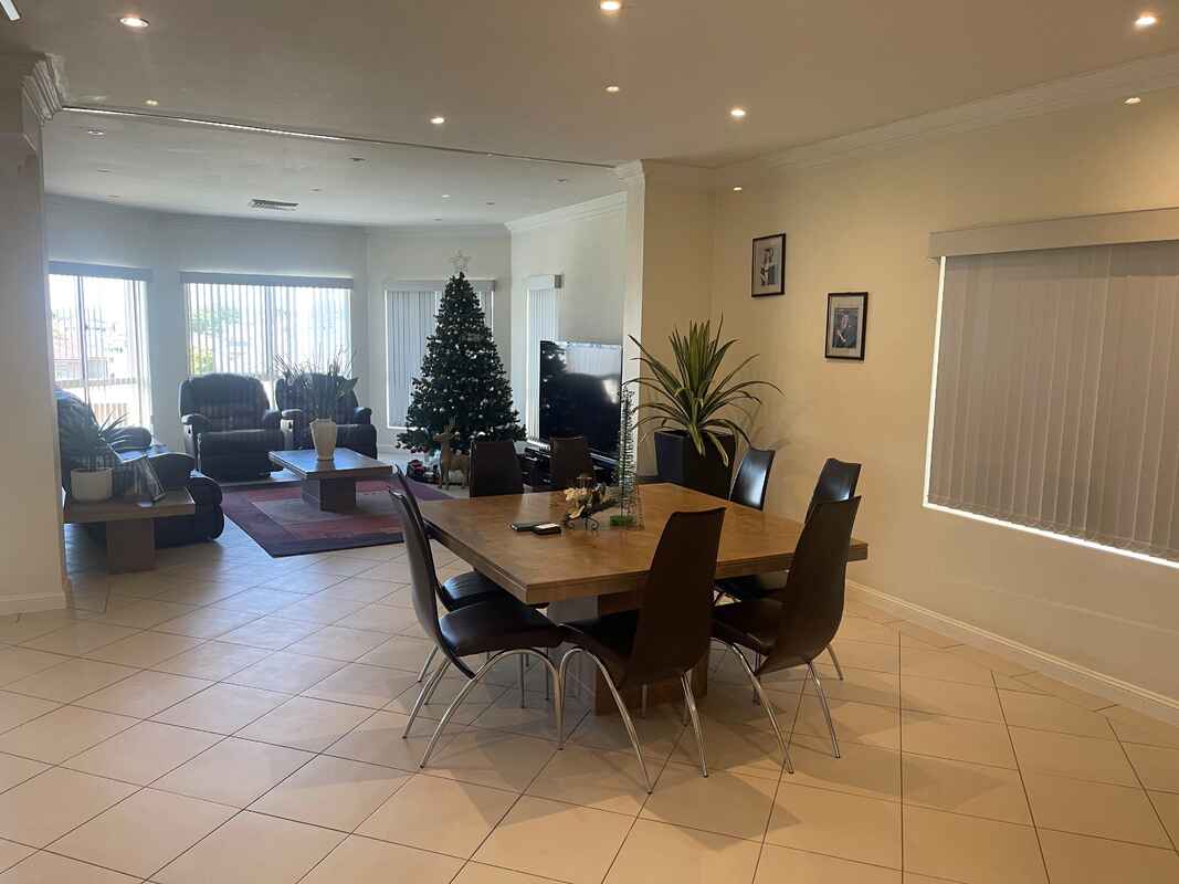 13 Dunalley St West Hoxton