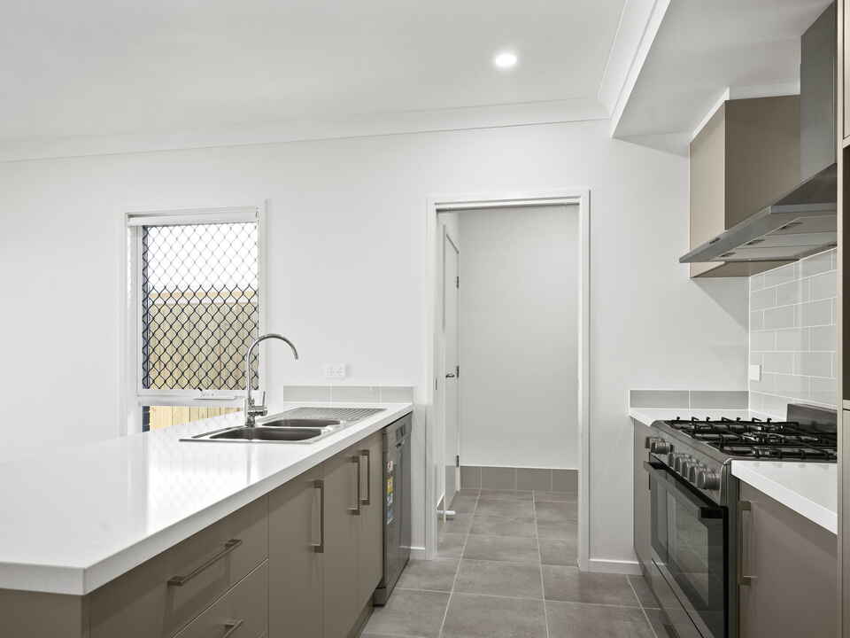 62 Waratah Street Pallara