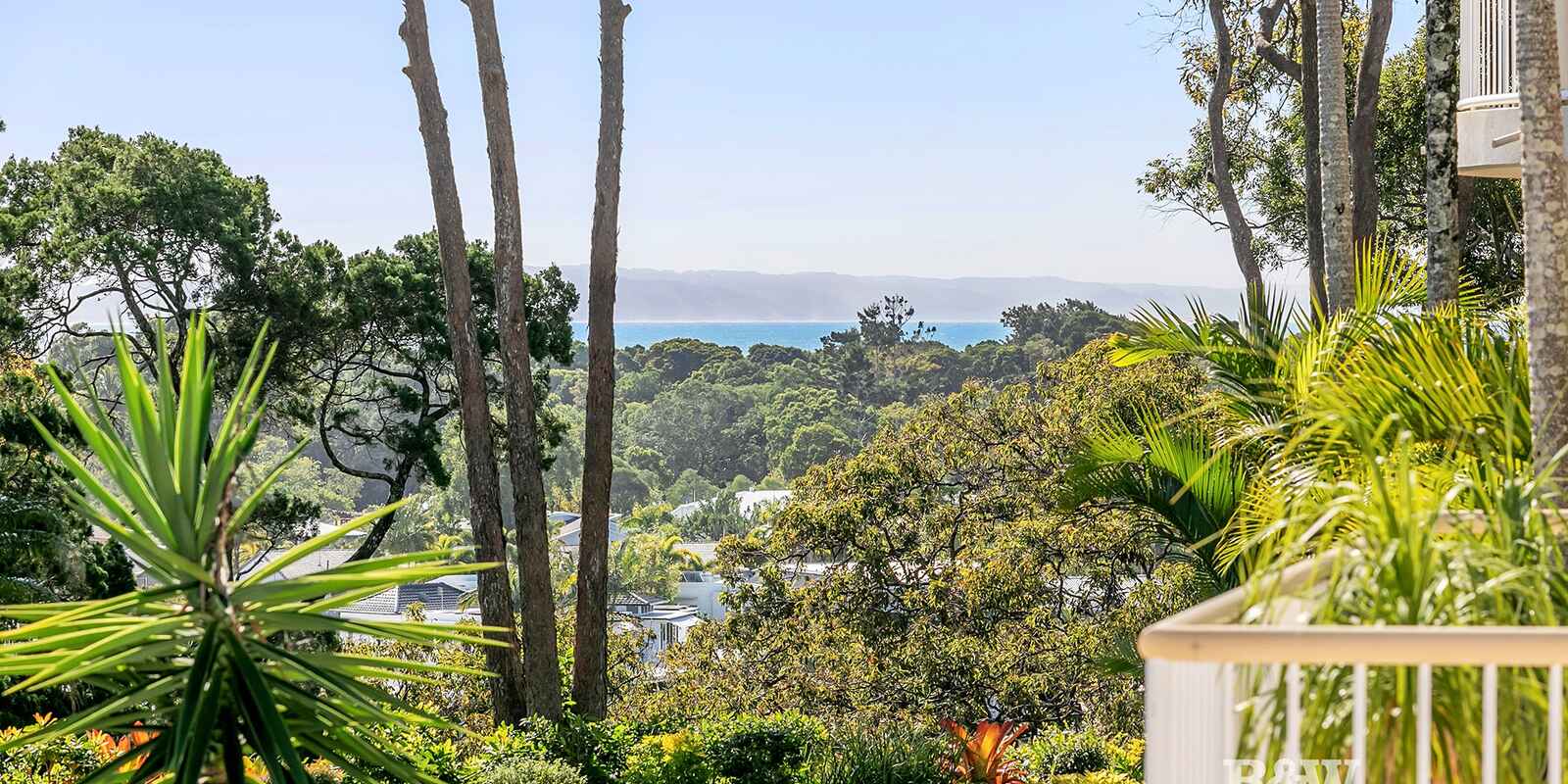 11/2 Serenity Close Noosa Heads