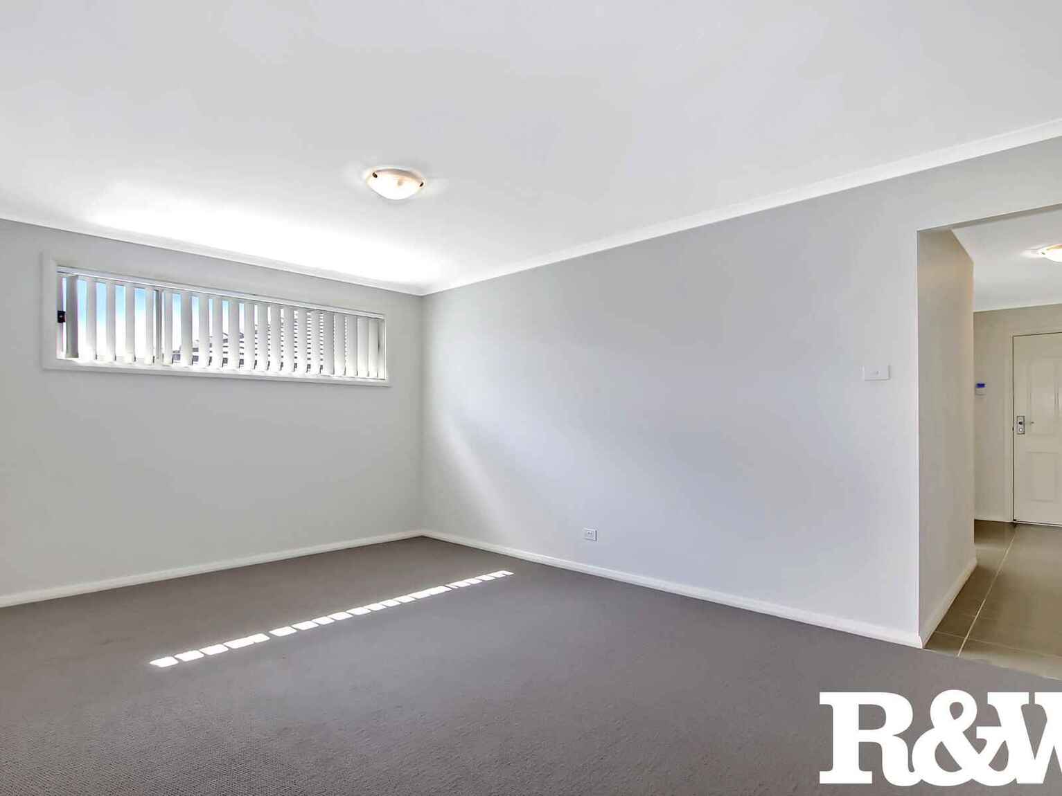 45 Sinclair Parade Jordan Springs 45 Sinclair Parade Jordan Springs